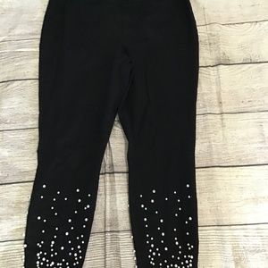 Isaacmizrahi Black ankle pants elastic waist pearls around bottom of legs SZ XL